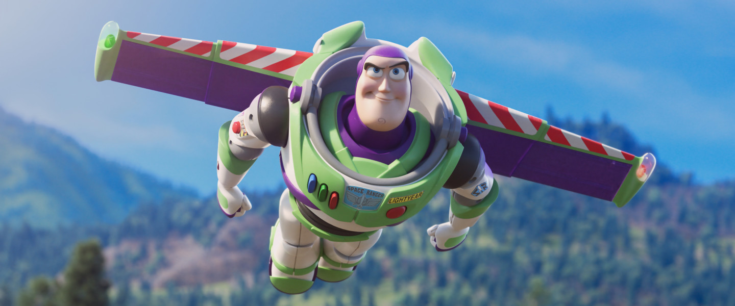 Buzz Lightyear volando